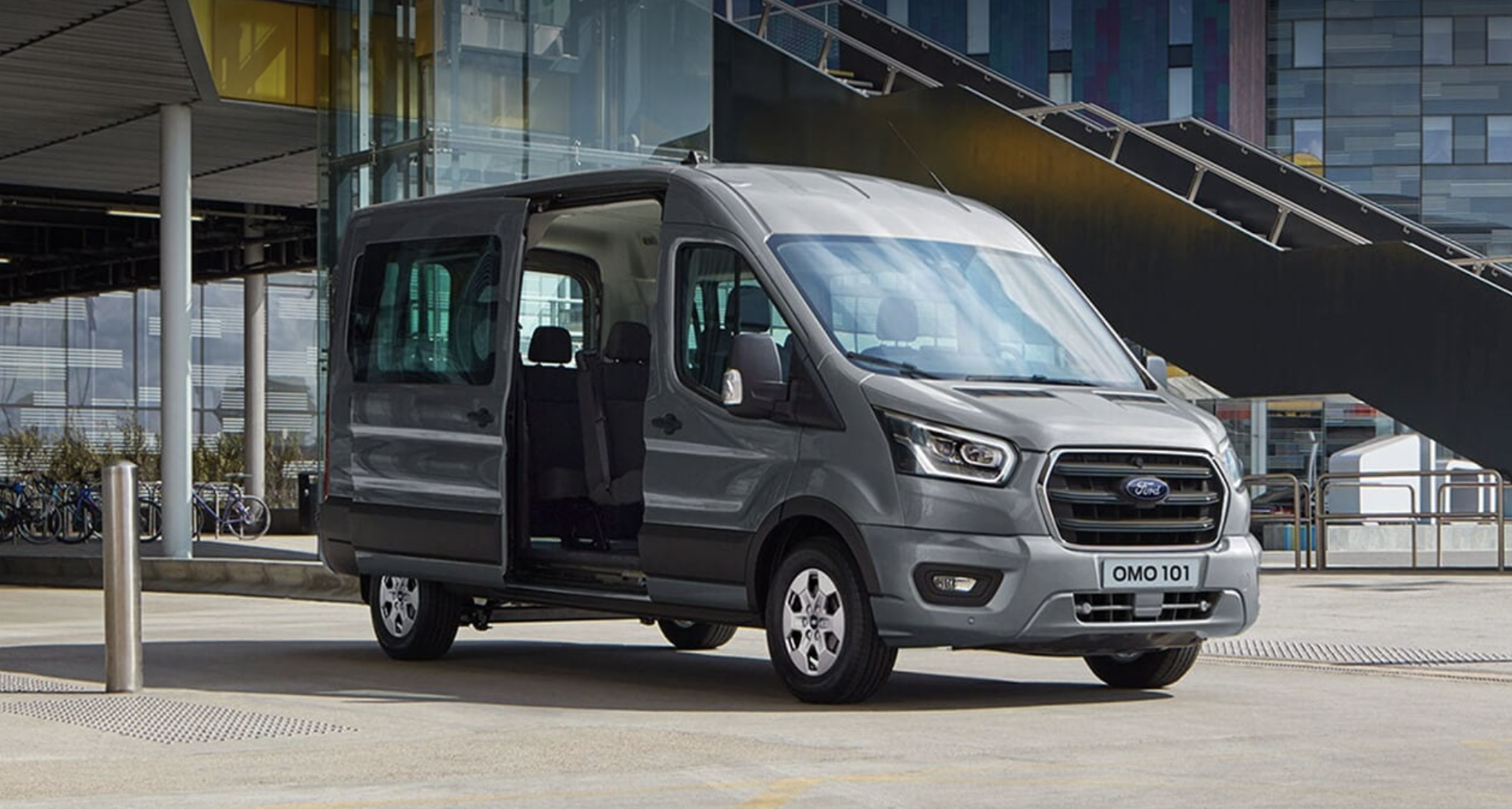 Ford PRO Transit Minibus